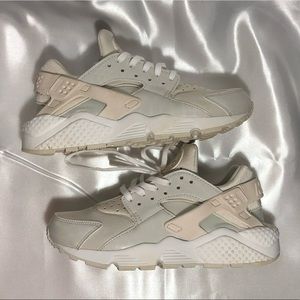 Air Huarache By Nike